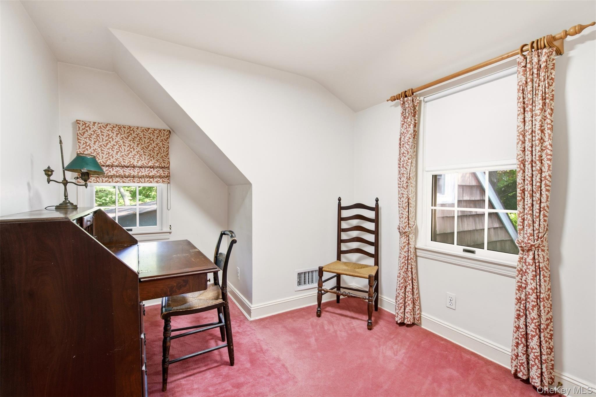 1936 Midlane Property Photo 25