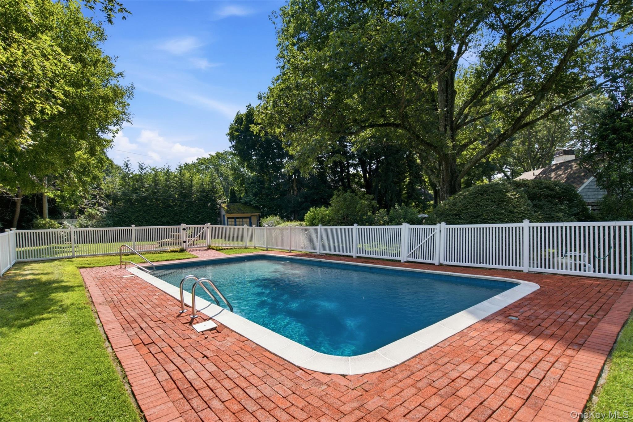1936 Midlane Property Photo 29