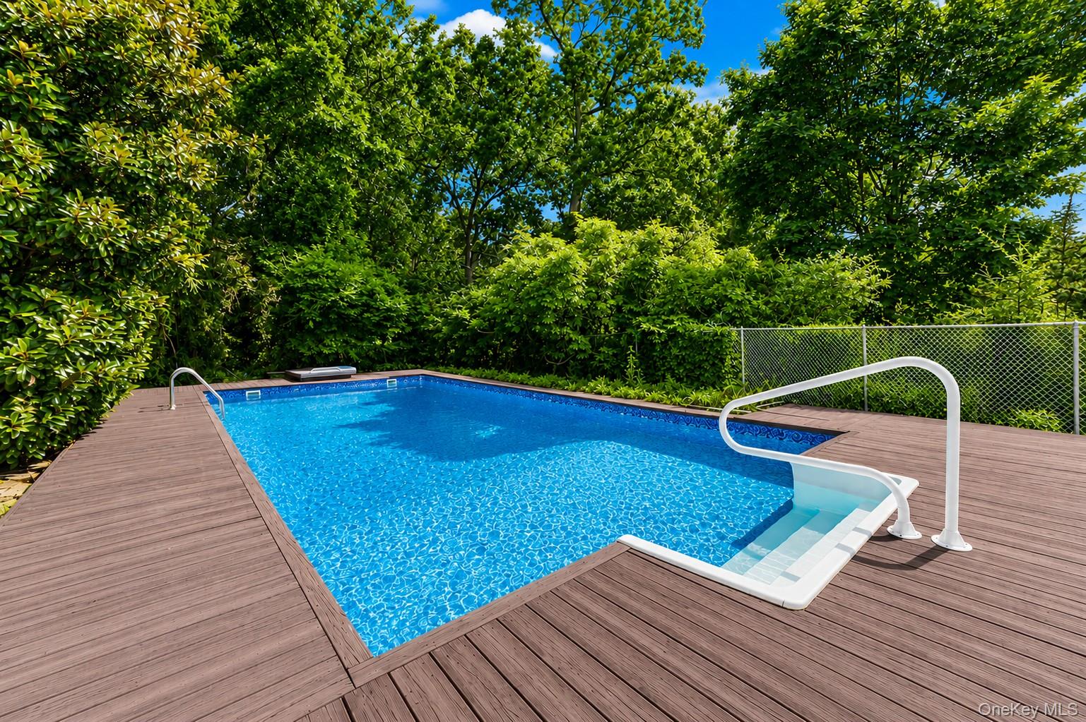 51 Longworth Avenue Property Photo 30