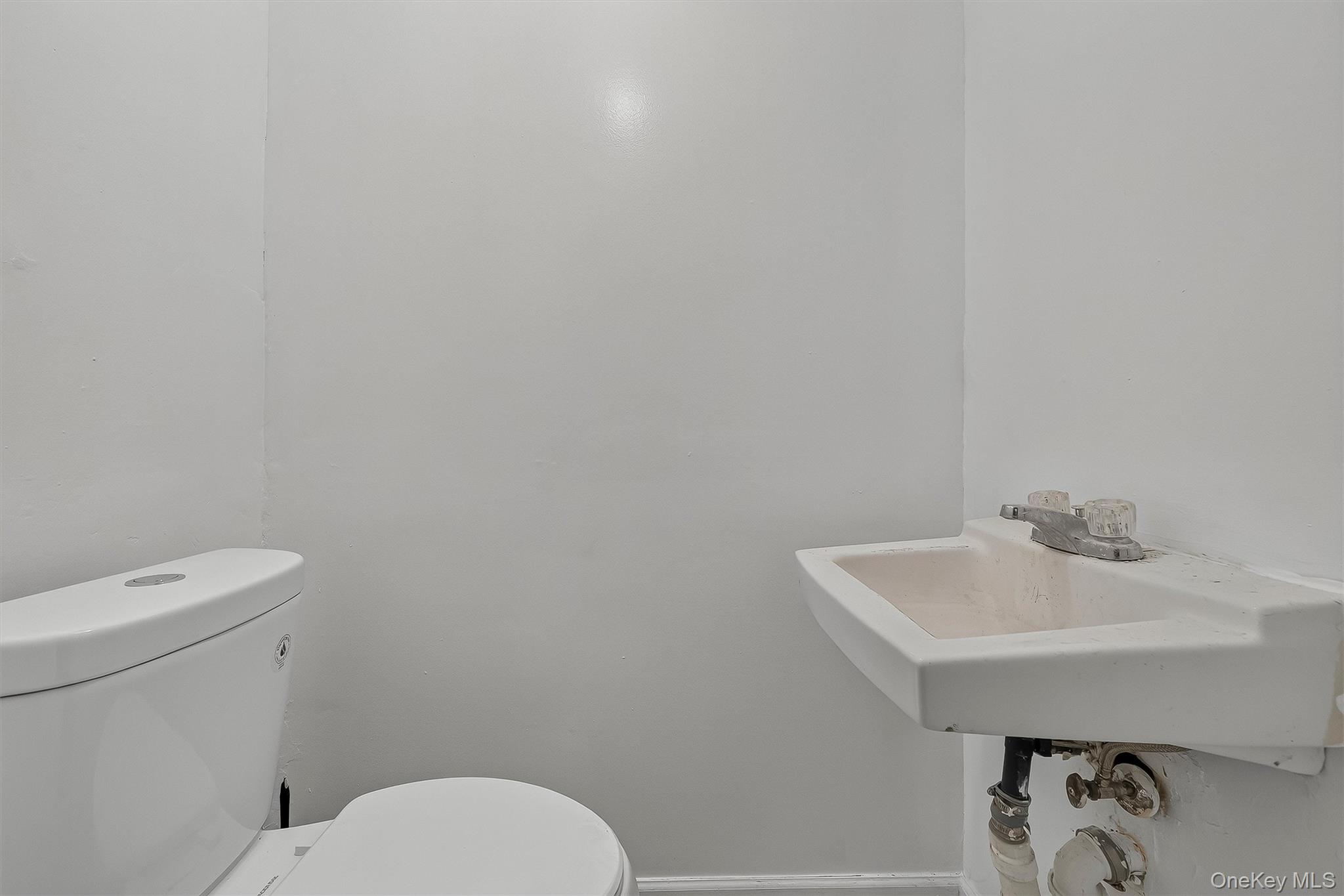 9 Alan Road 9 Property Photo 25