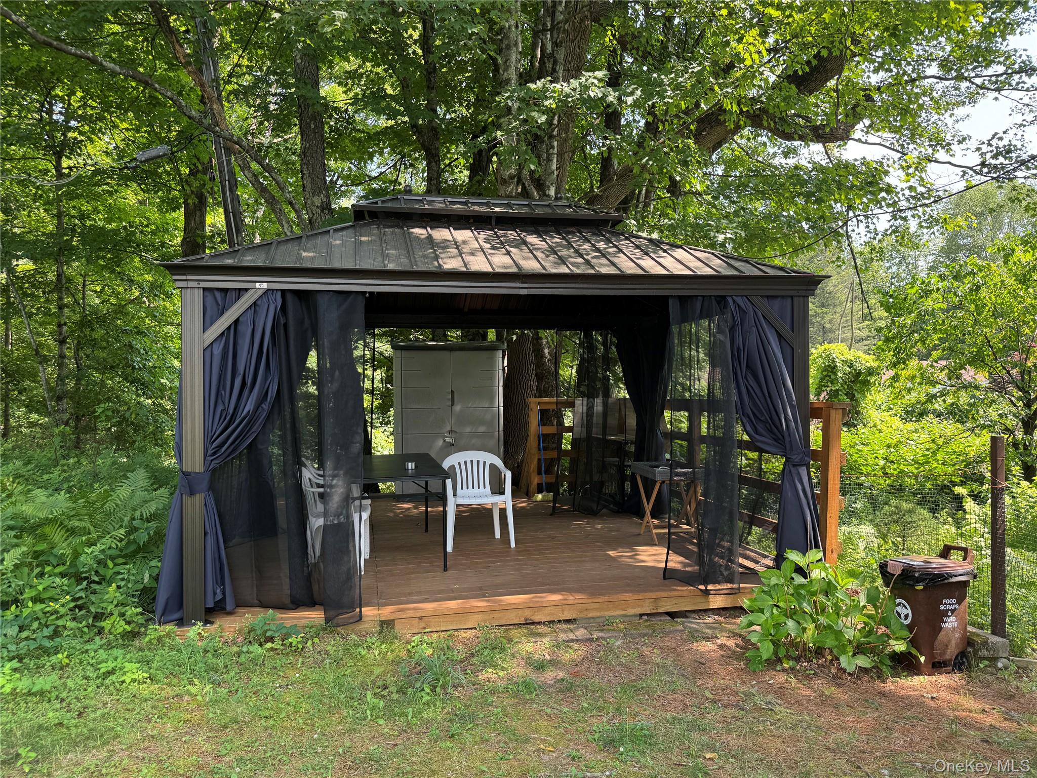 6269 State Route 42 6279 Property Photo 2
