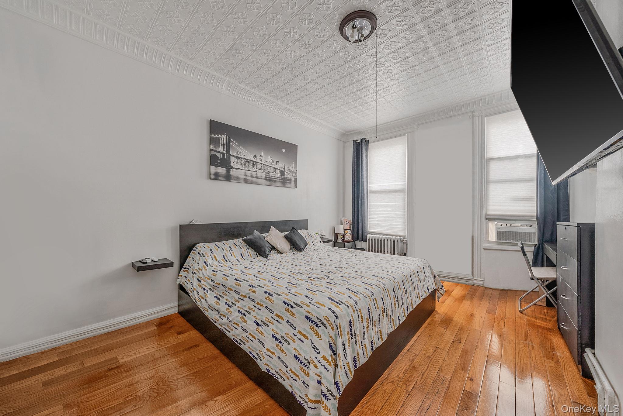283 Wyckoff Avenue Property Photo 6