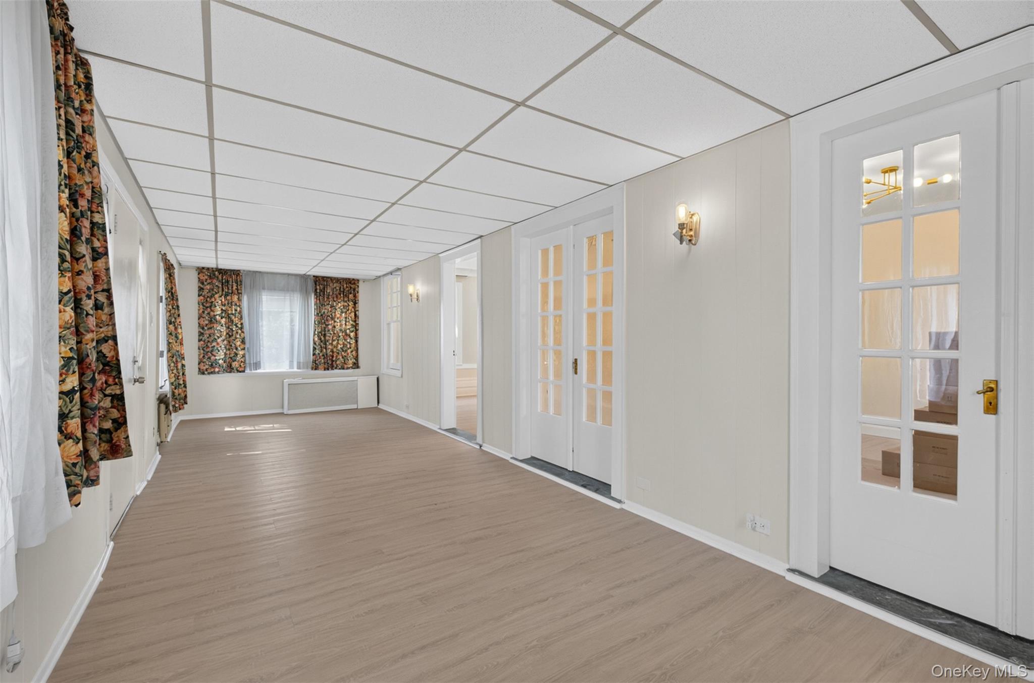 3358 162nd Street Property Photo 5