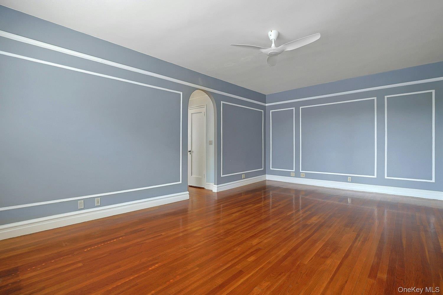 1470 Midland Ave 5l Property Photo 17