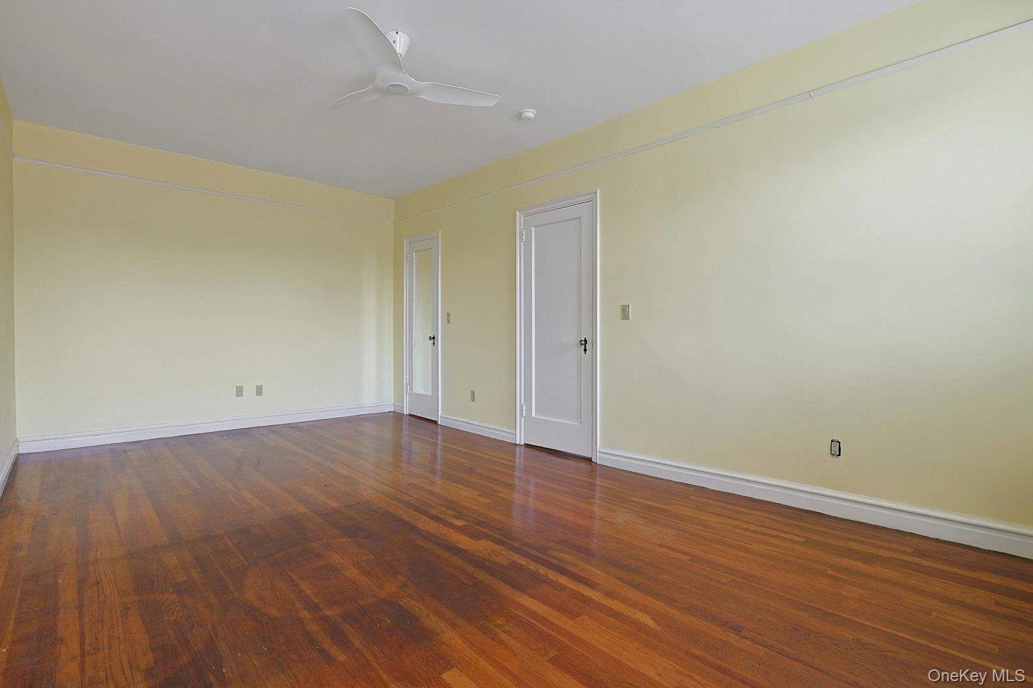1470 Midland Ave 5l Property Photo 24