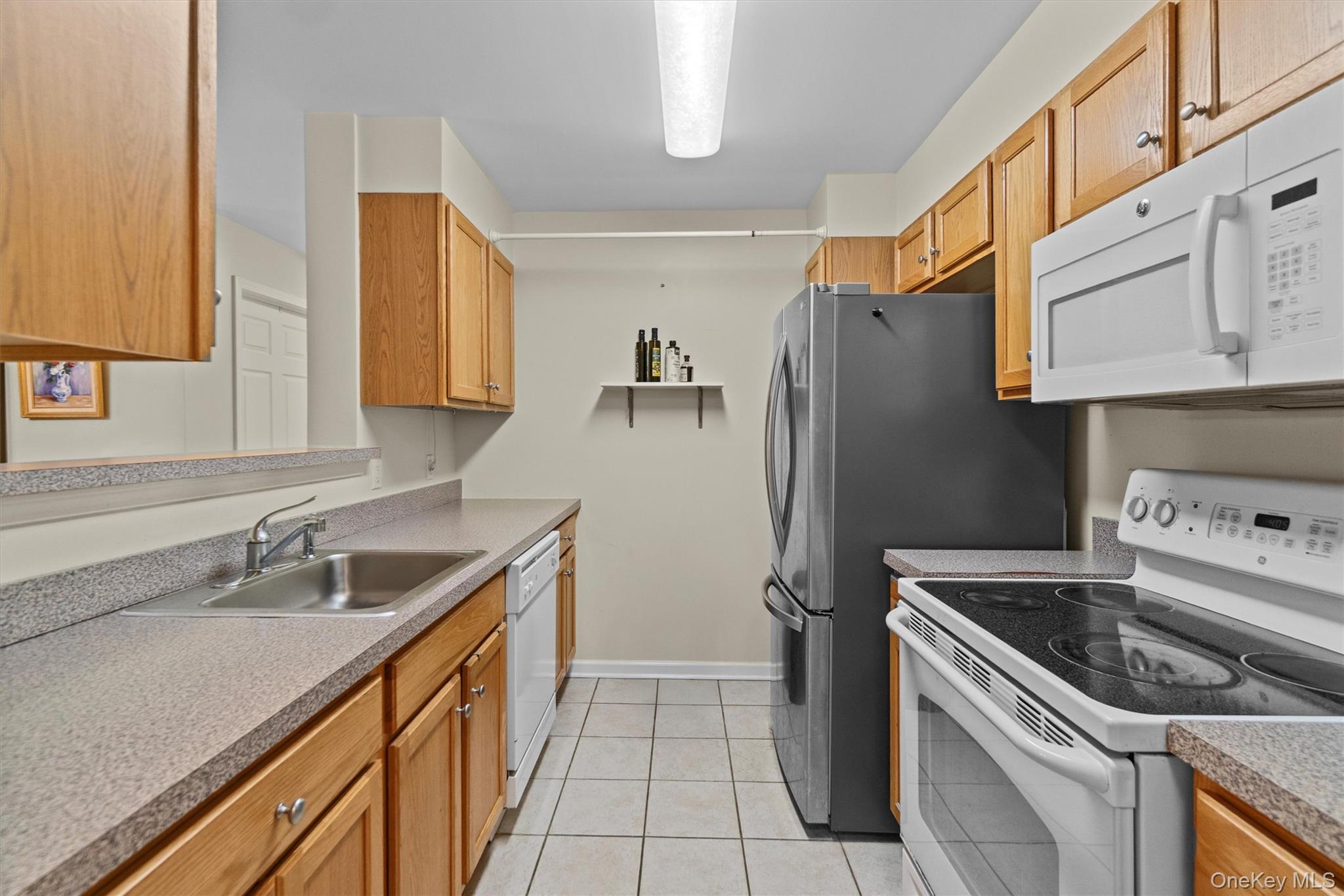 1104 Jacobs Hill Road Property Photo 5