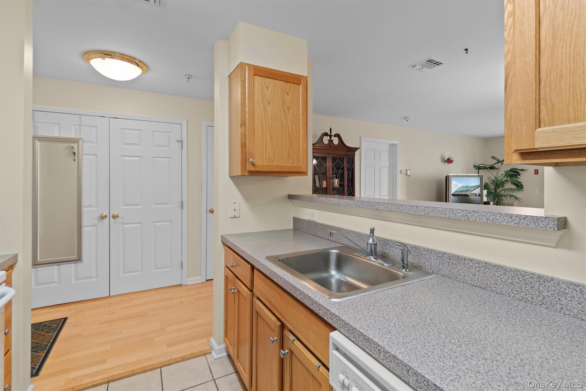 1104 Jacobs Hill Road Property Photo 8