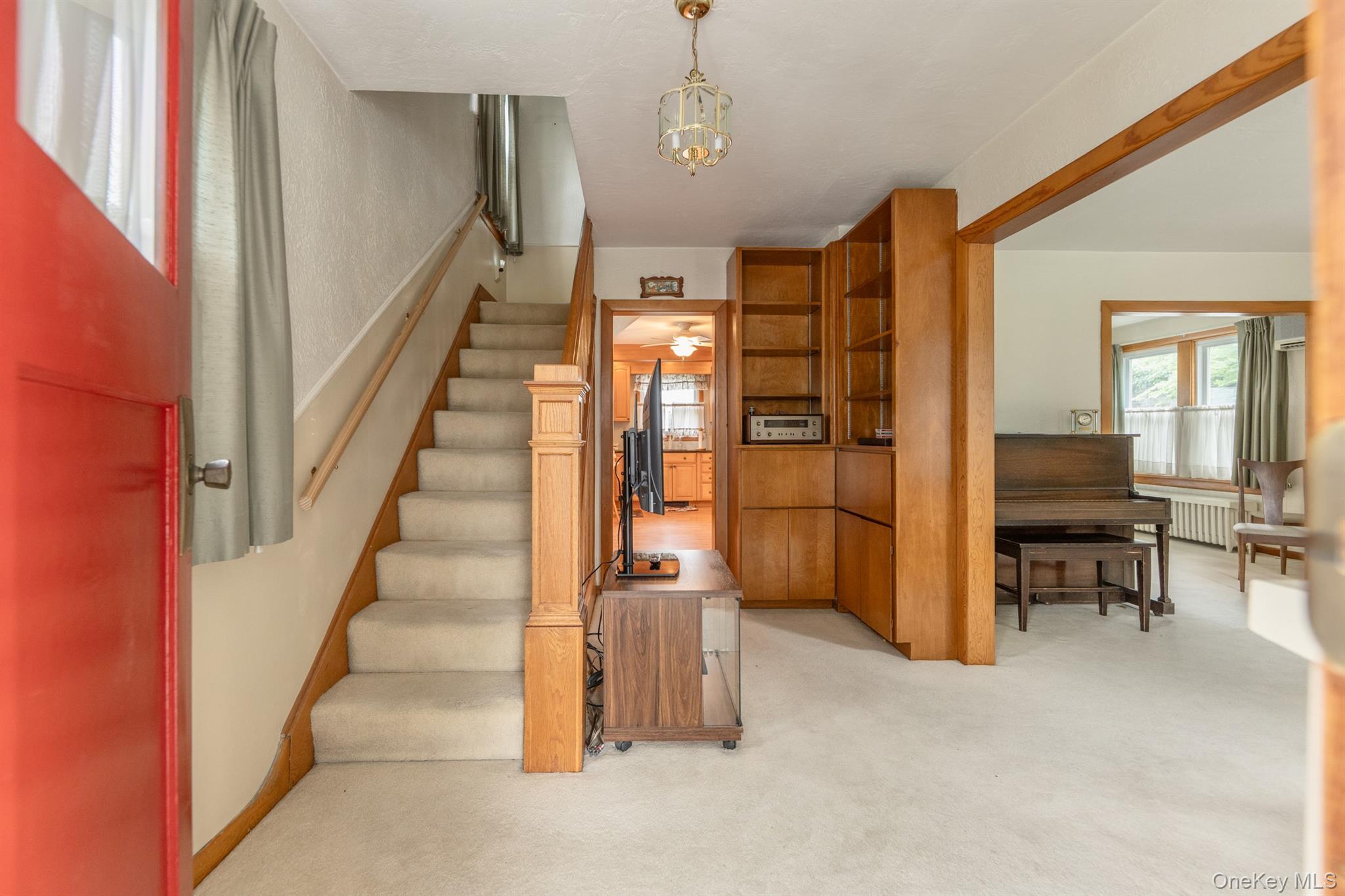 284 Clifton Avenue Property Photo 3