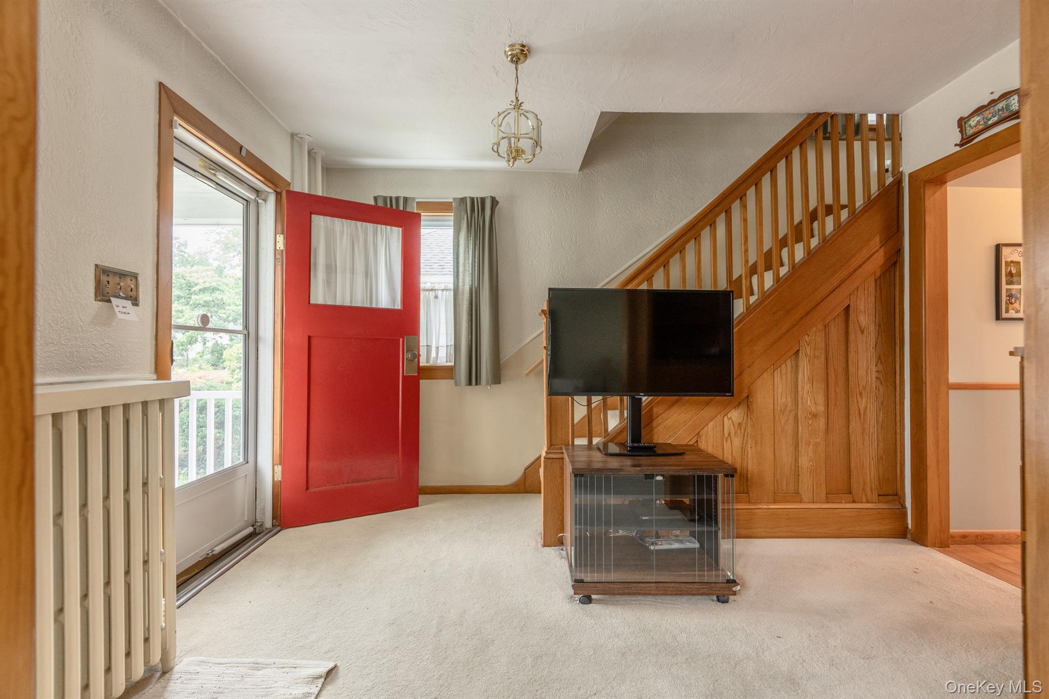 284 Clifton Avenue Property Photo 4