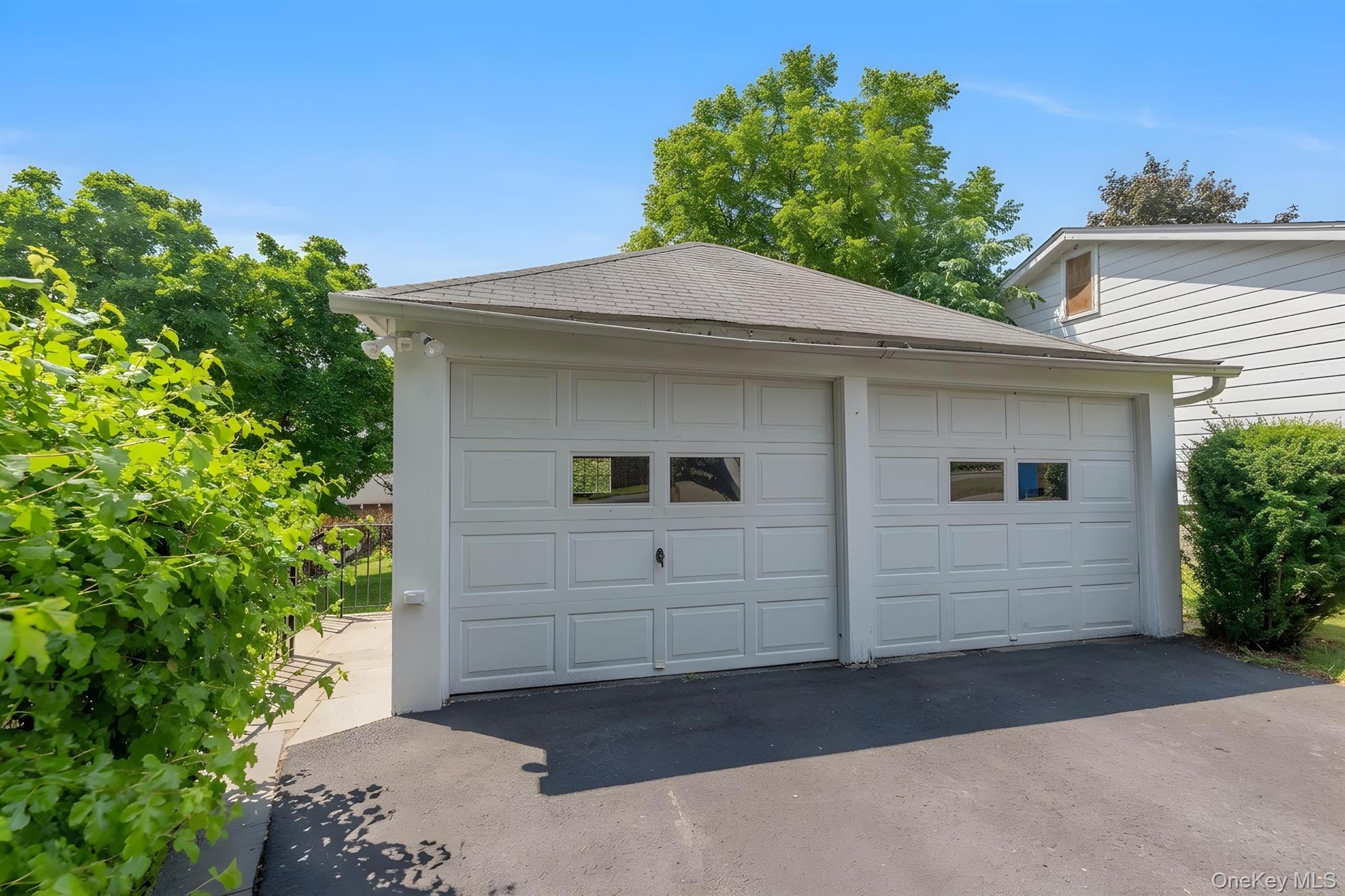 284 Clifton Avenue Property Photo 33
