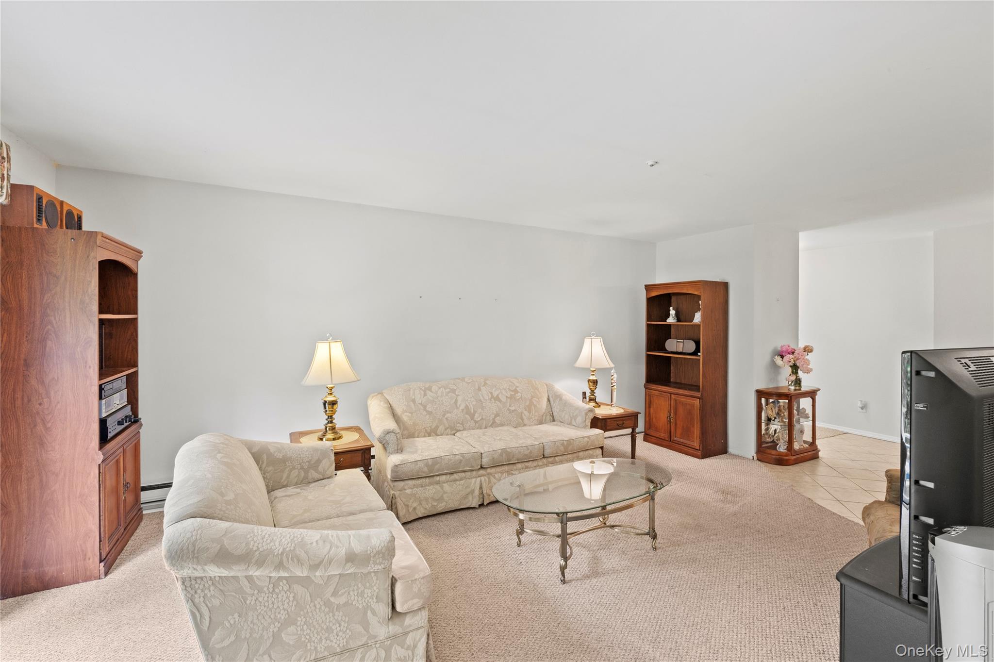 302 Bentley Court Property Photo 29