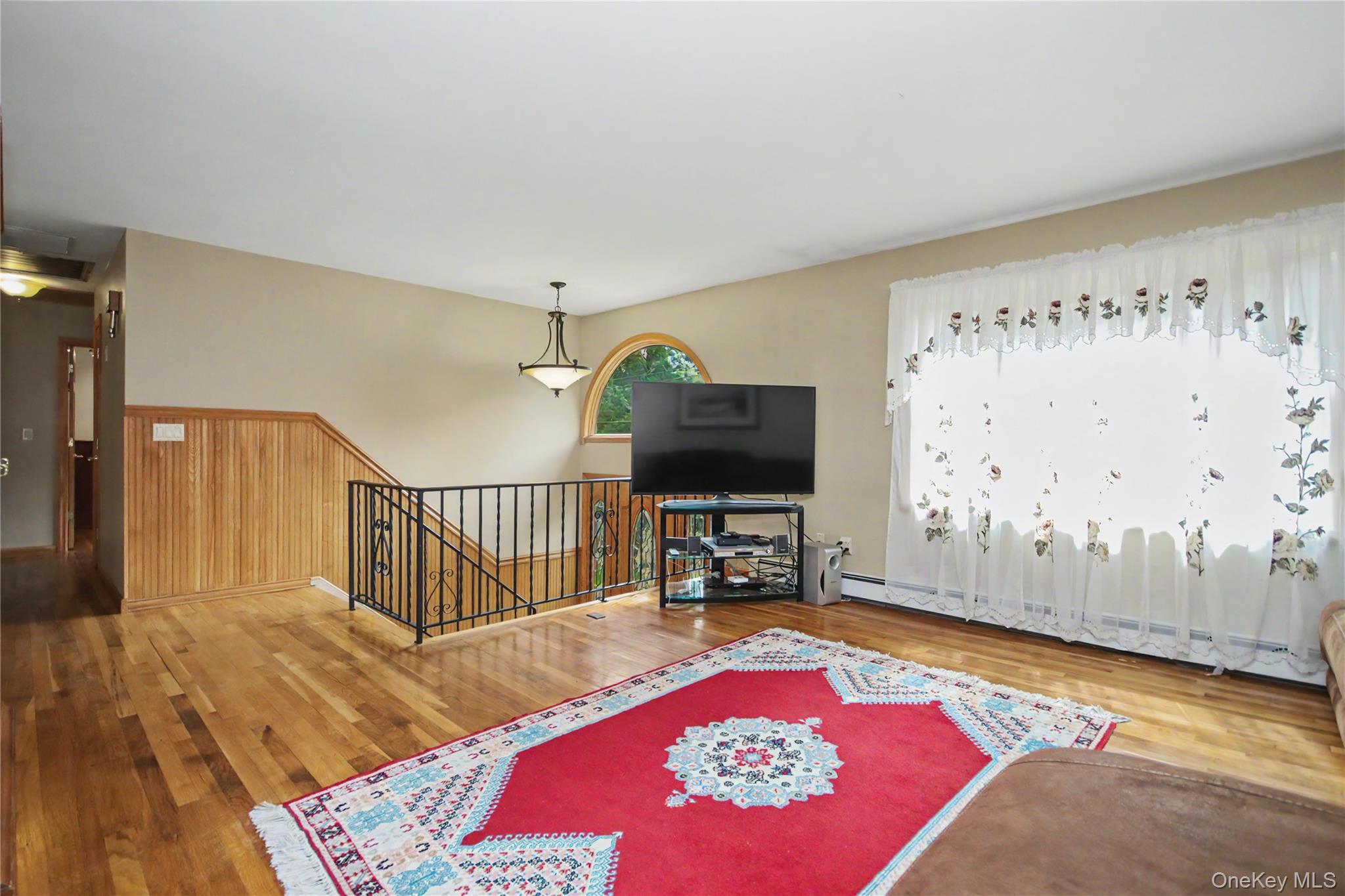 17 Scotsdale Road Property Photo 5