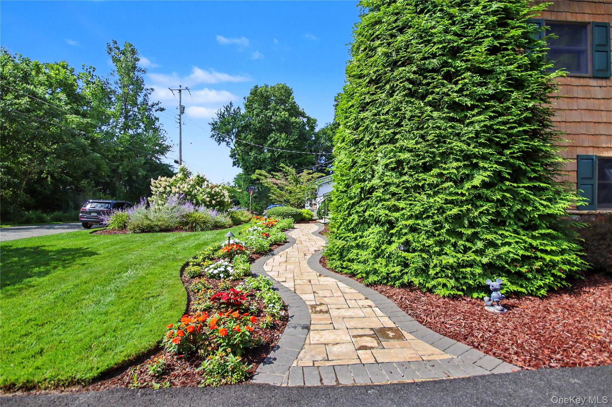 17 Scotsdale Road Property Photo 35