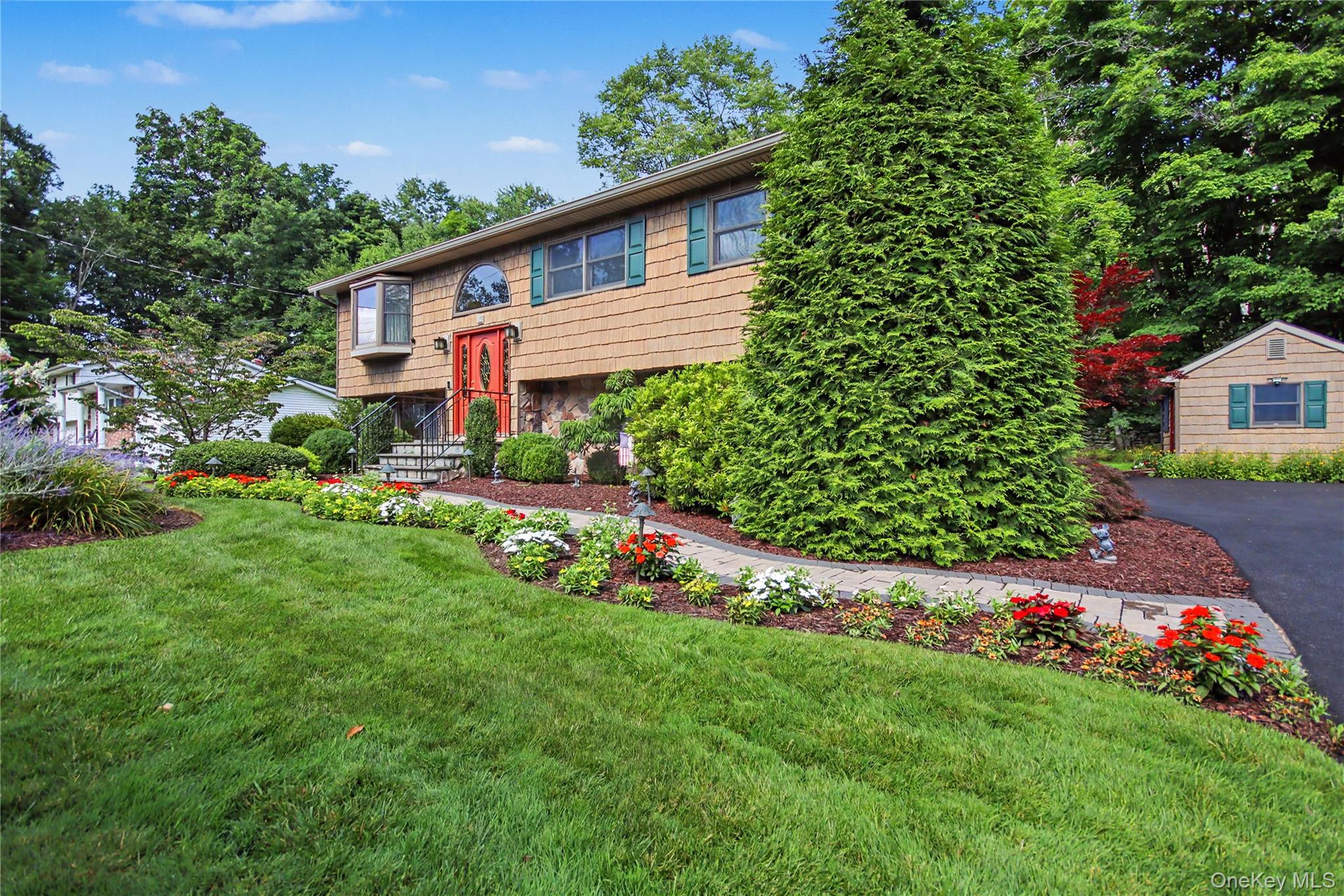 17 Scotsdale Road Property Photo 49