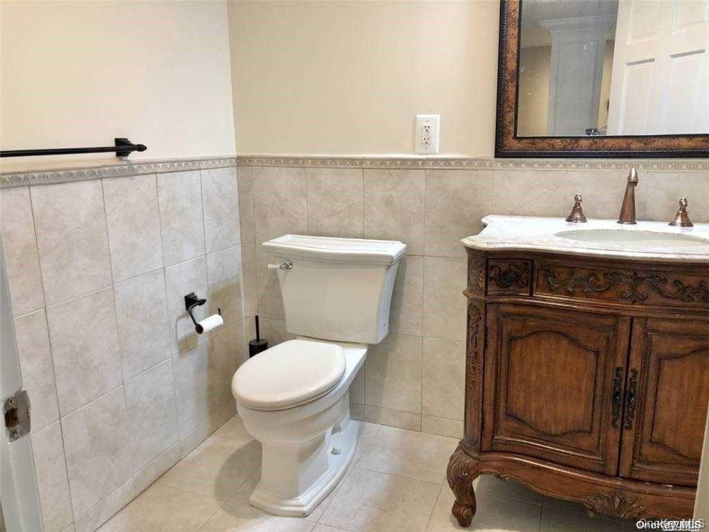2314 215th St Property Photo 15