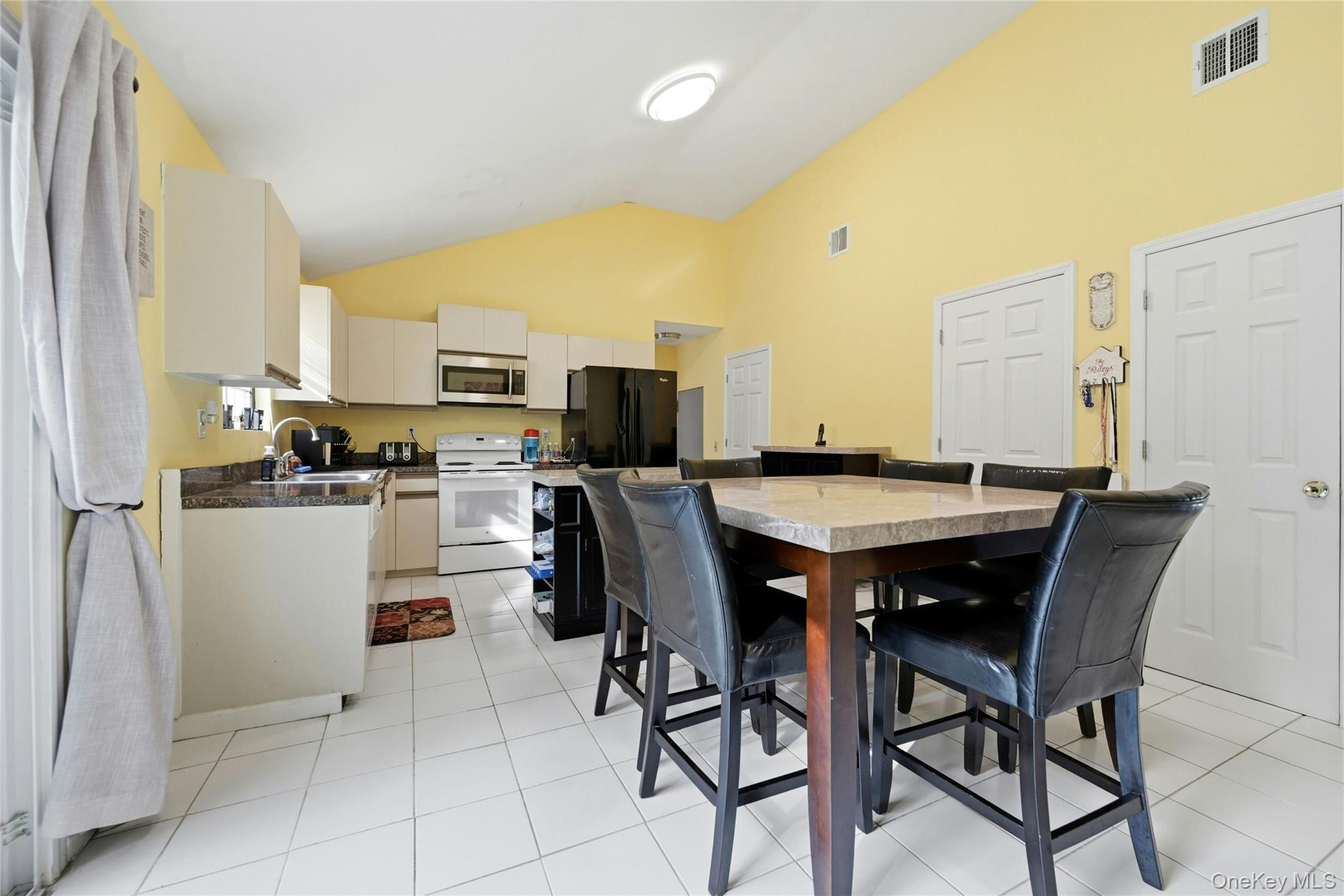 57 Marc Drive Property Photo 8
