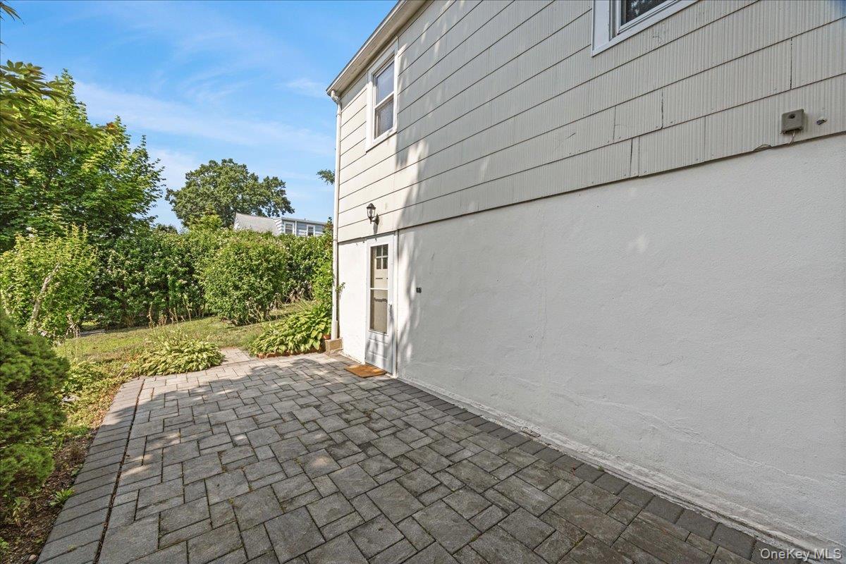 179 Serrano Avenue Property Photo 31