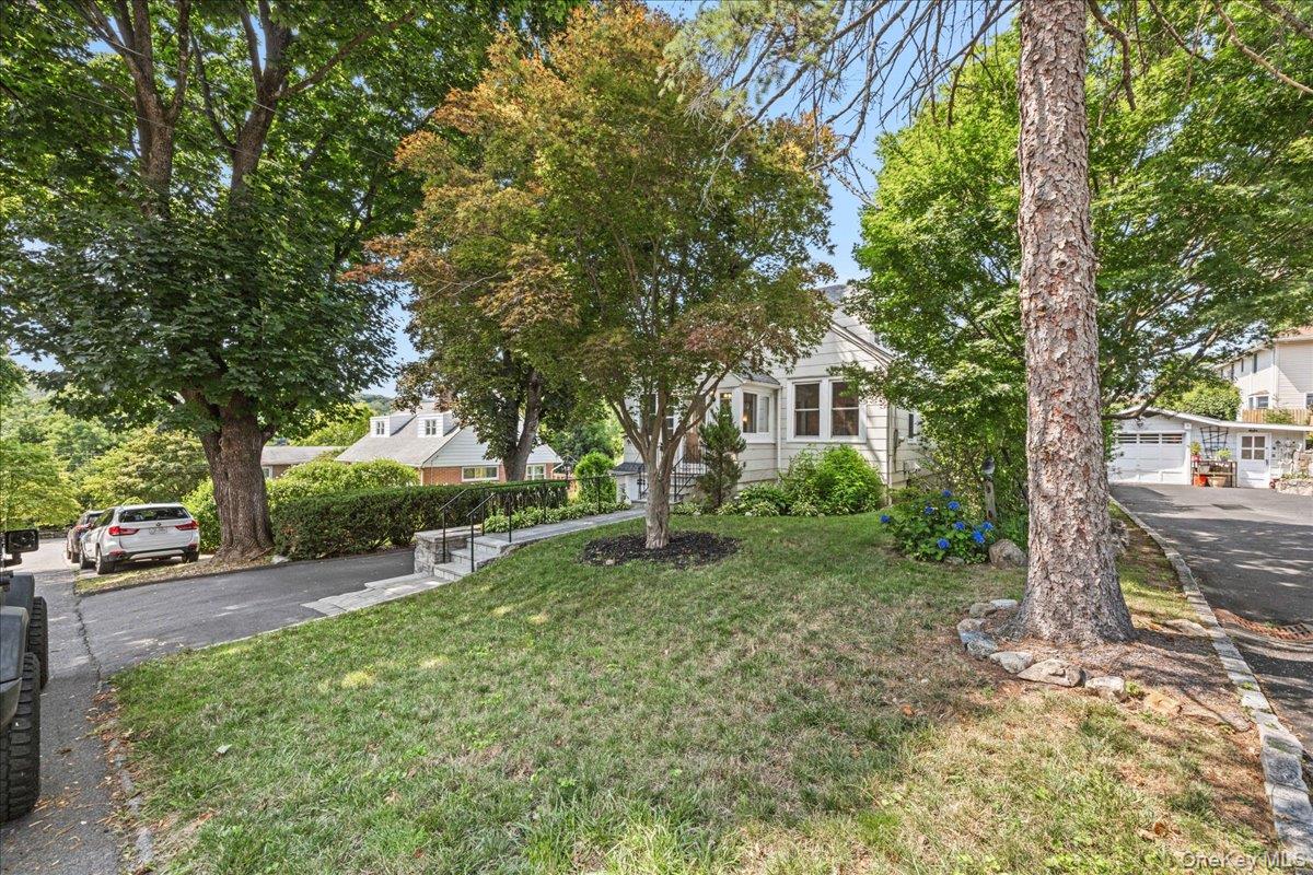 179 Serrano Avenue Property Photo 37
