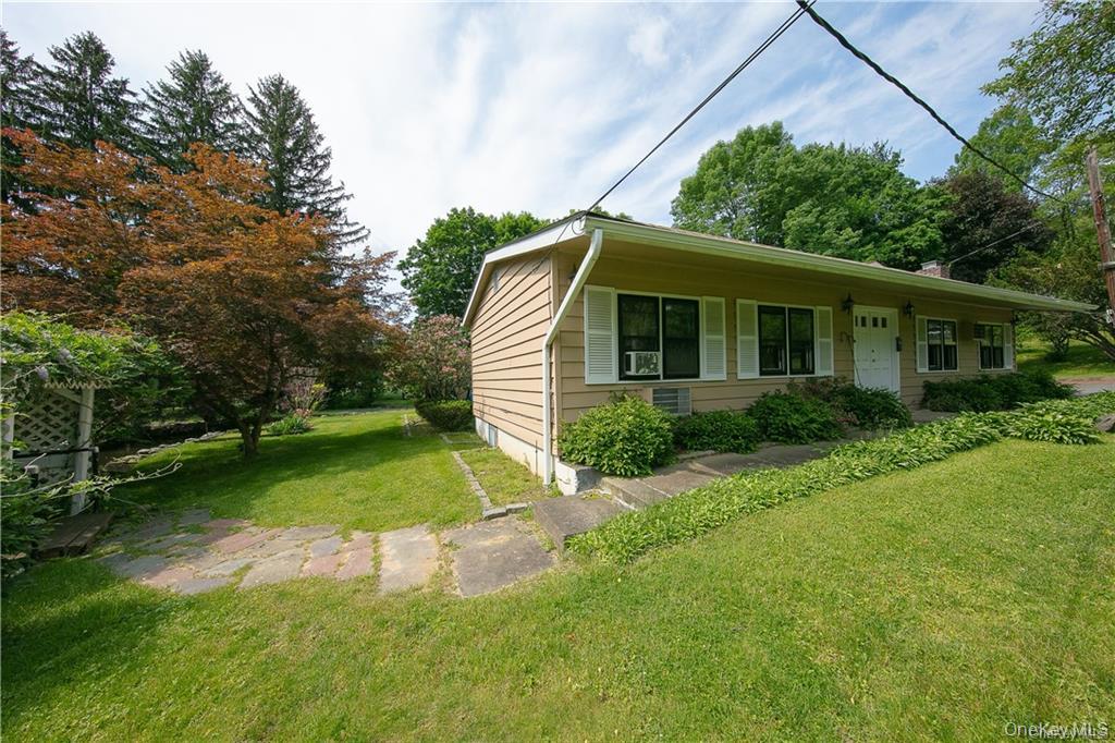 47 Pinebrook Road Property Photo 10