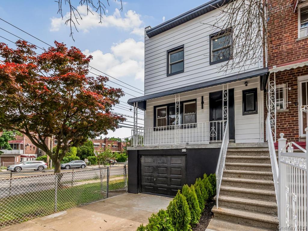 1066 E 219th Street Property Photo 1