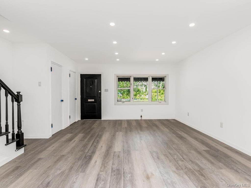 1066 E 219th Street Property Photo 11