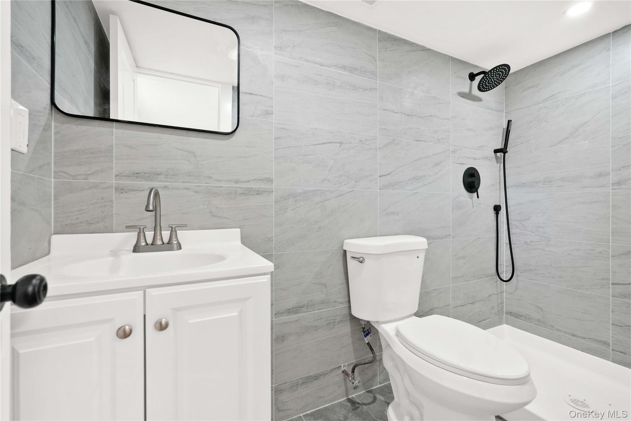 42 Satterie Avenue Property Photo 32