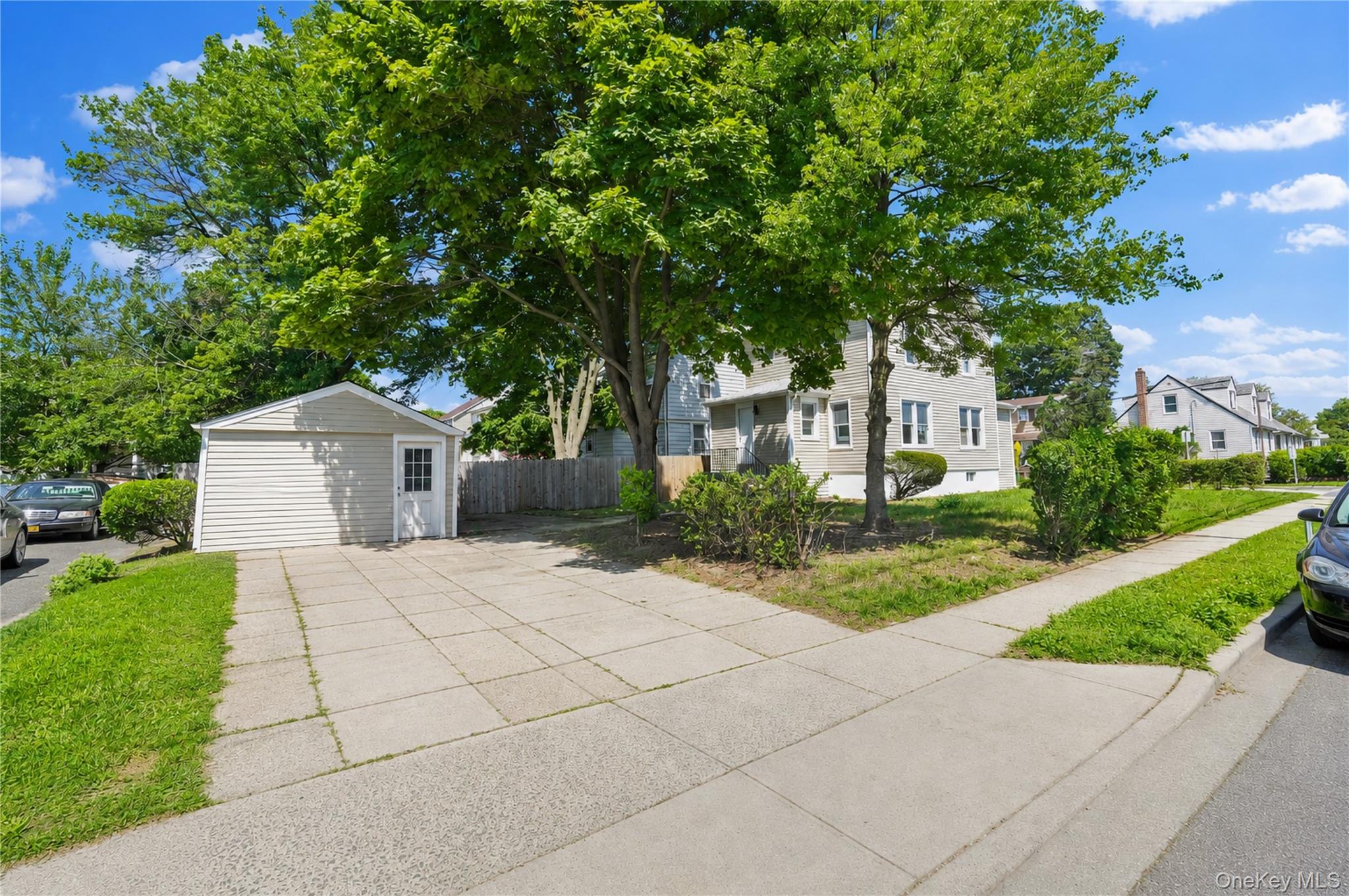 42 Satterie Avenue Property Photo 43