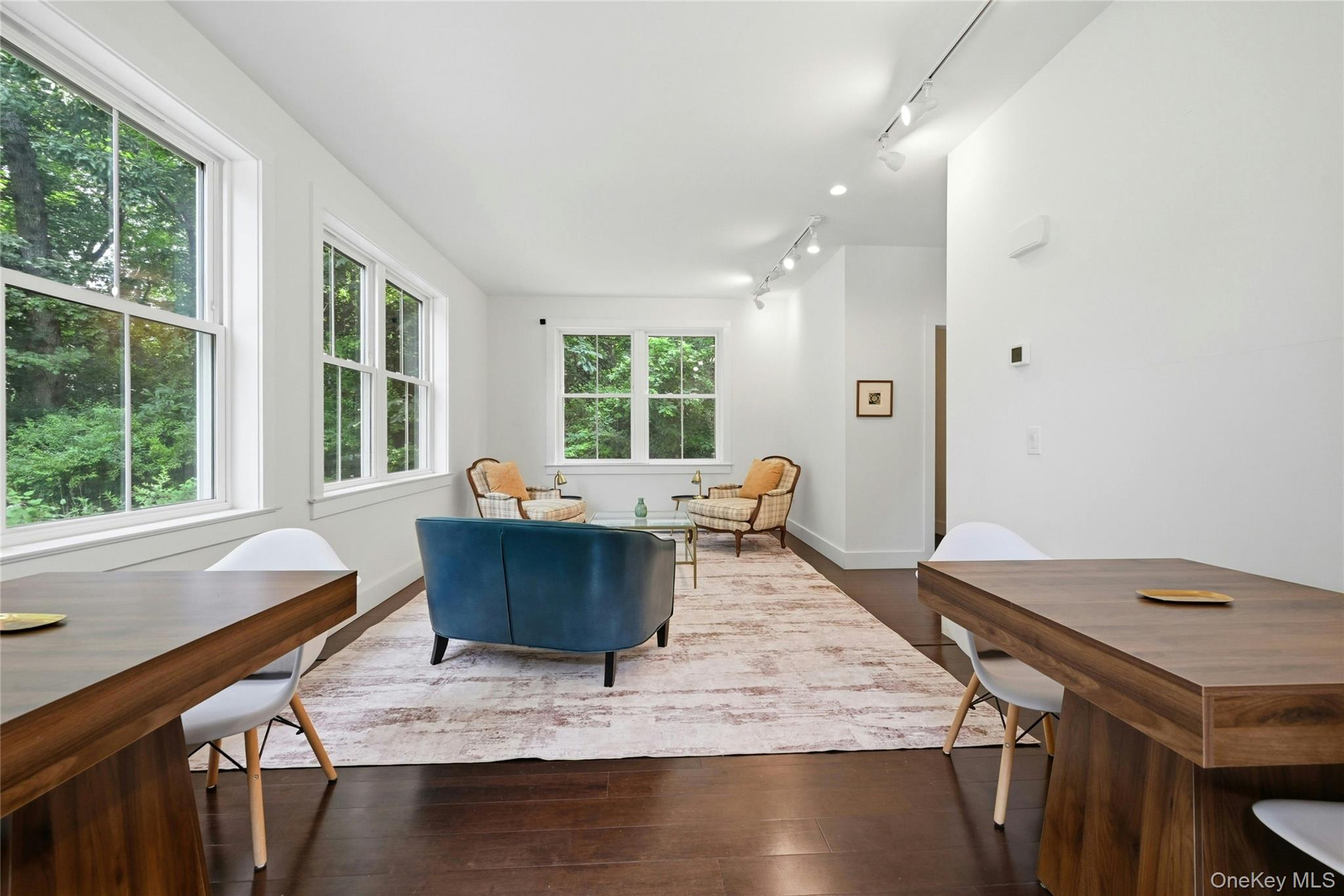 13595 Soundview Avenue Property Photo 4