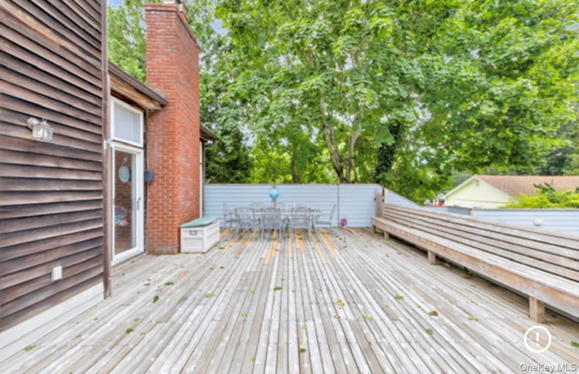 27 Depot Road Property Photo 11