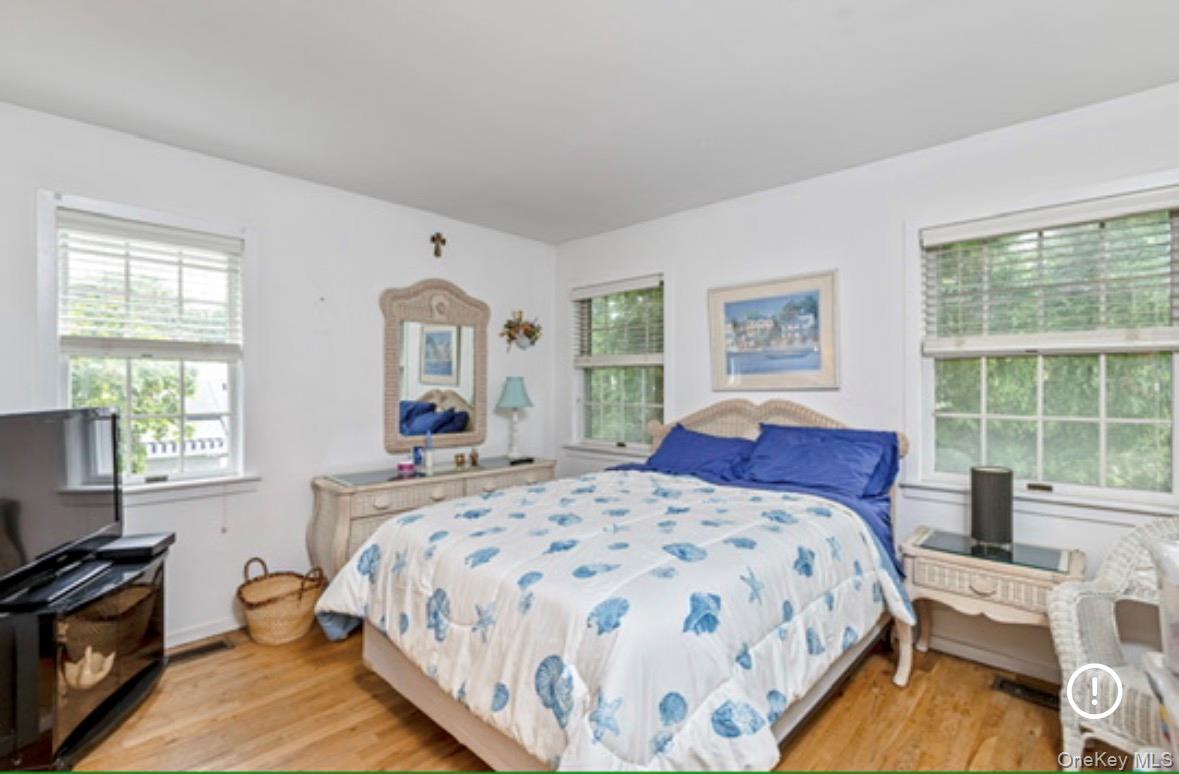 27 Depot Road Property Photo 14