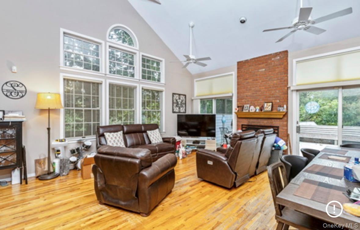 27 Depot Road Property Photo 16