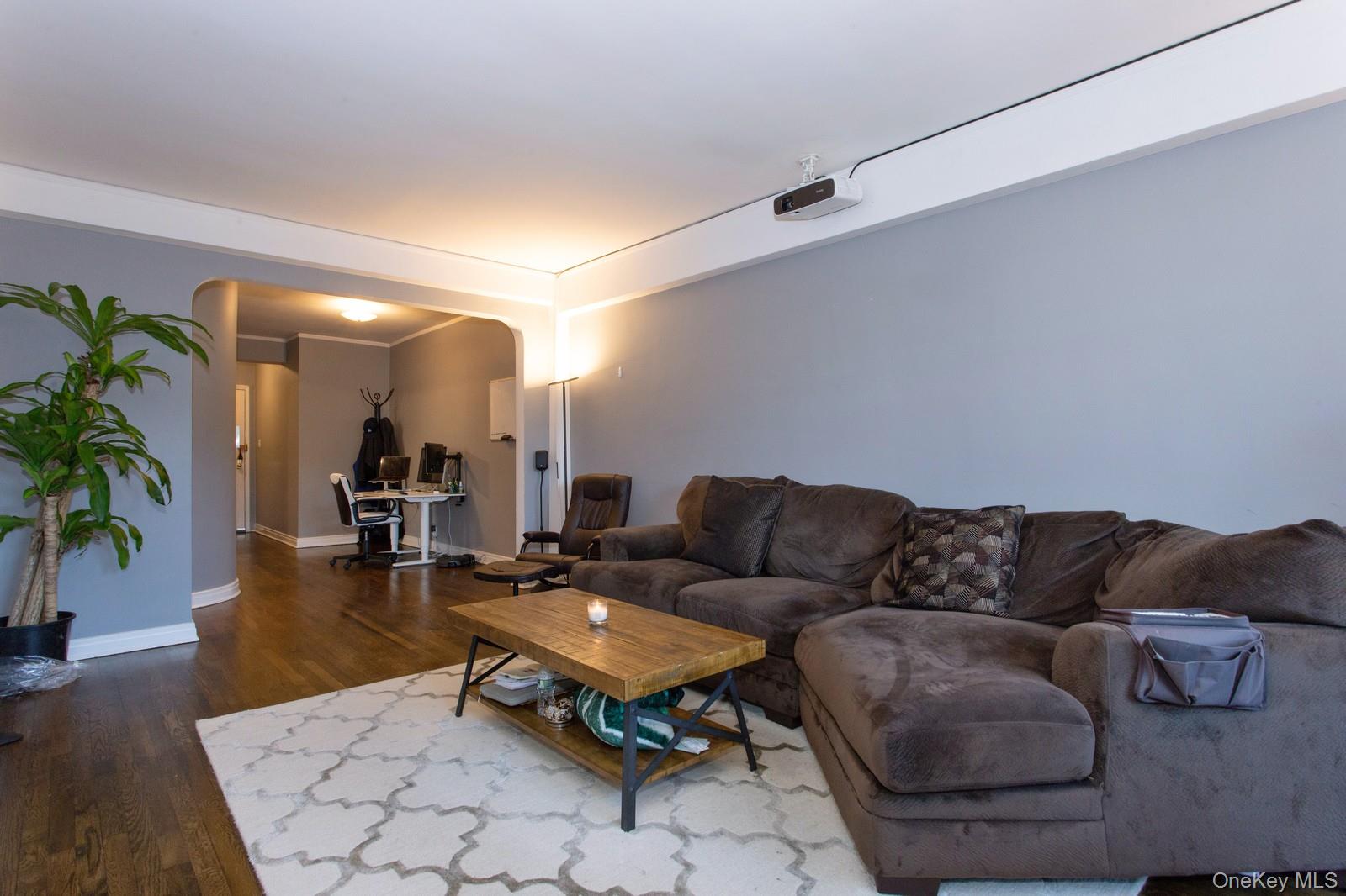 1385 Broadway A-34 Property Photo 4