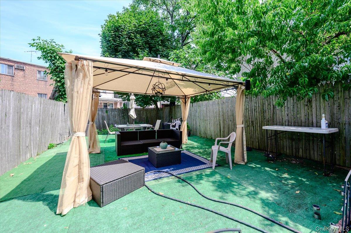 1912 Hunt Avenue Property Photo 20