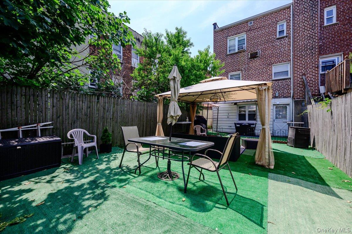 1912 Hunt Avenue Property Photo 21