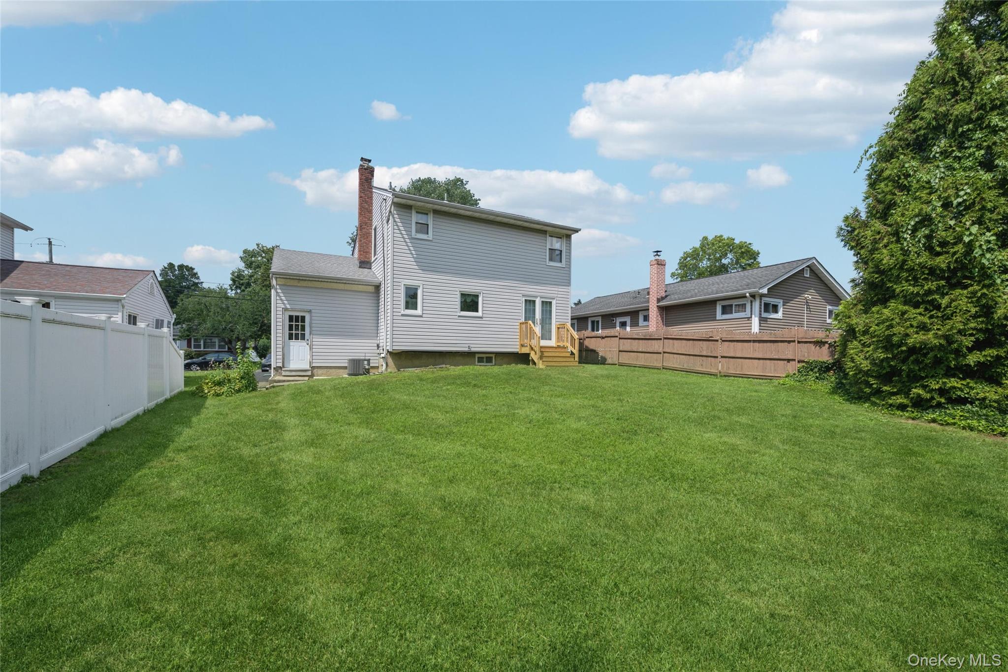 35 Sherman Street Property Photo 15