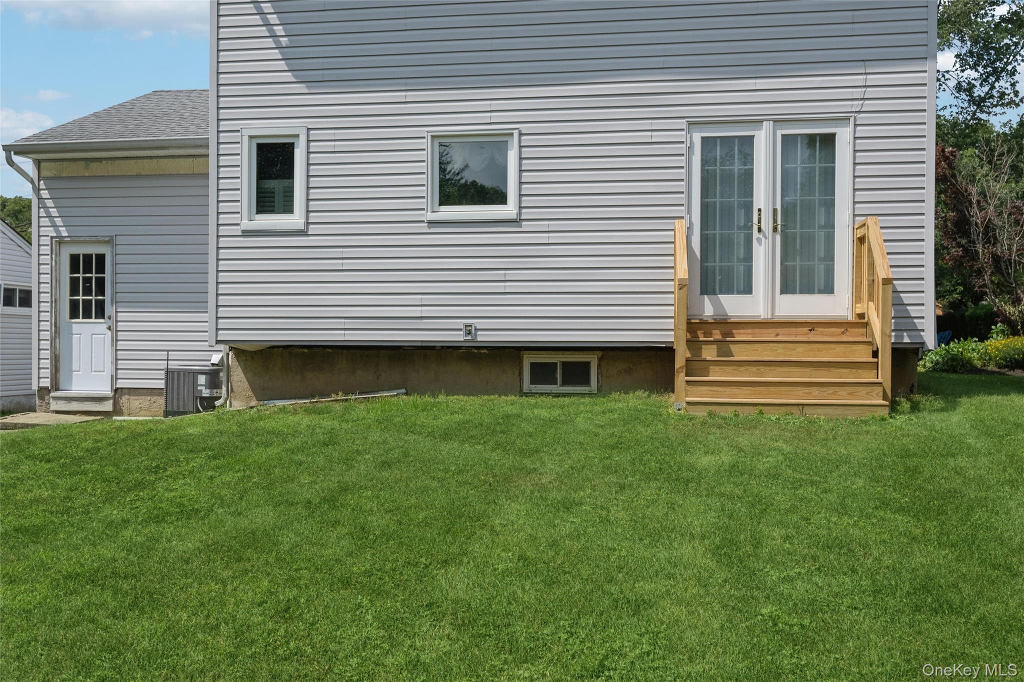 35 Sherman Street Property Photo 16