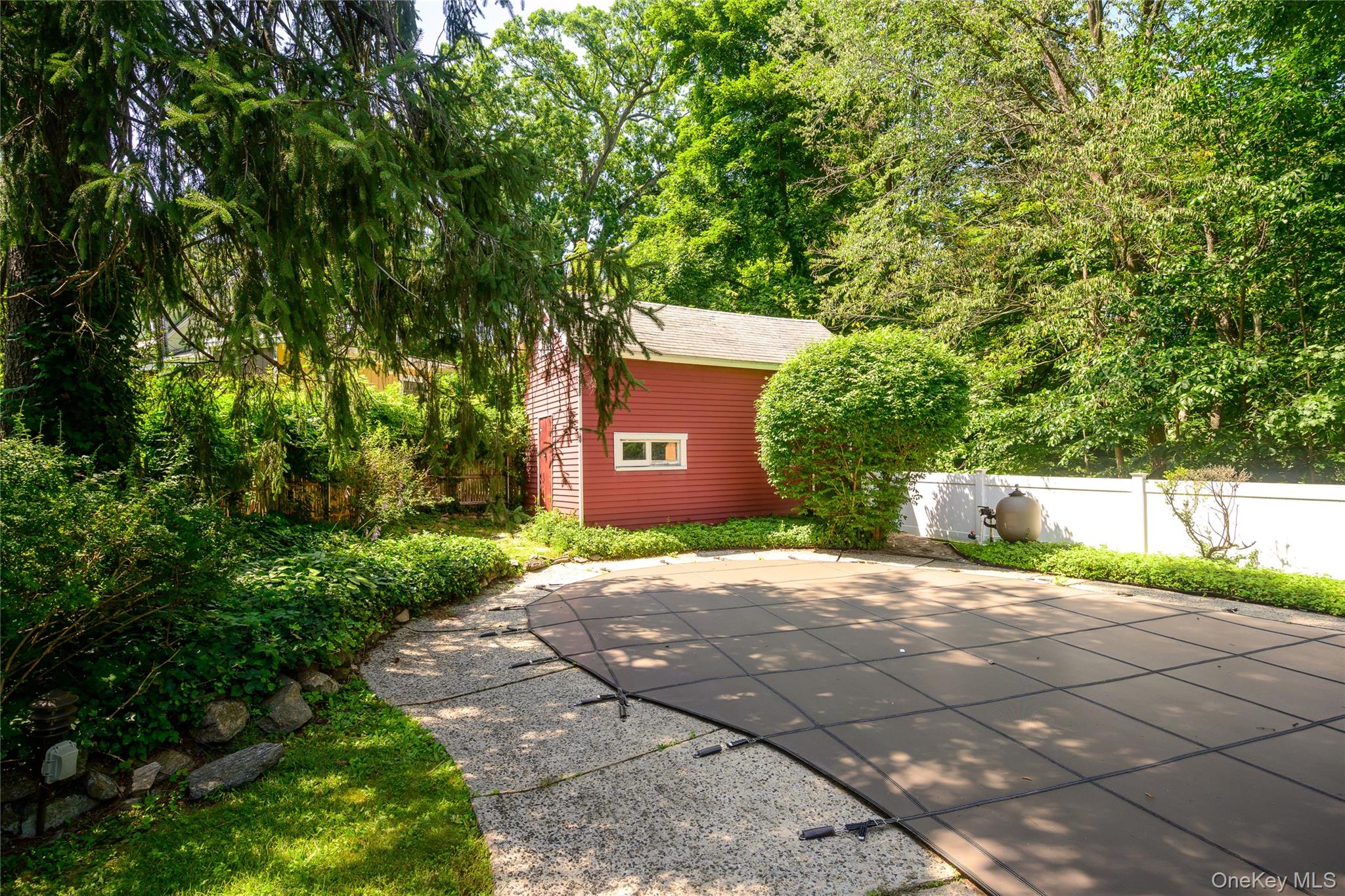 41 Campwoods Road Property Photo 6