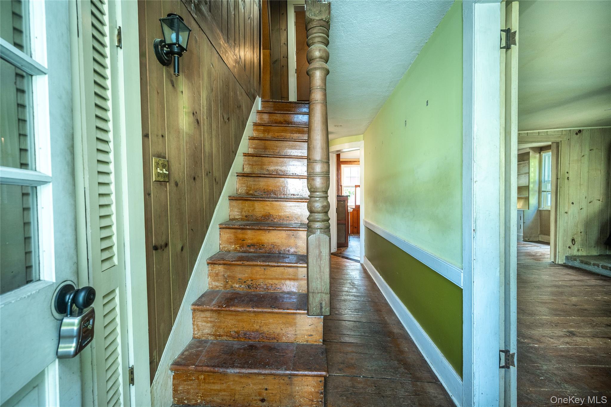 41 Campwoods Road Property Photo 12