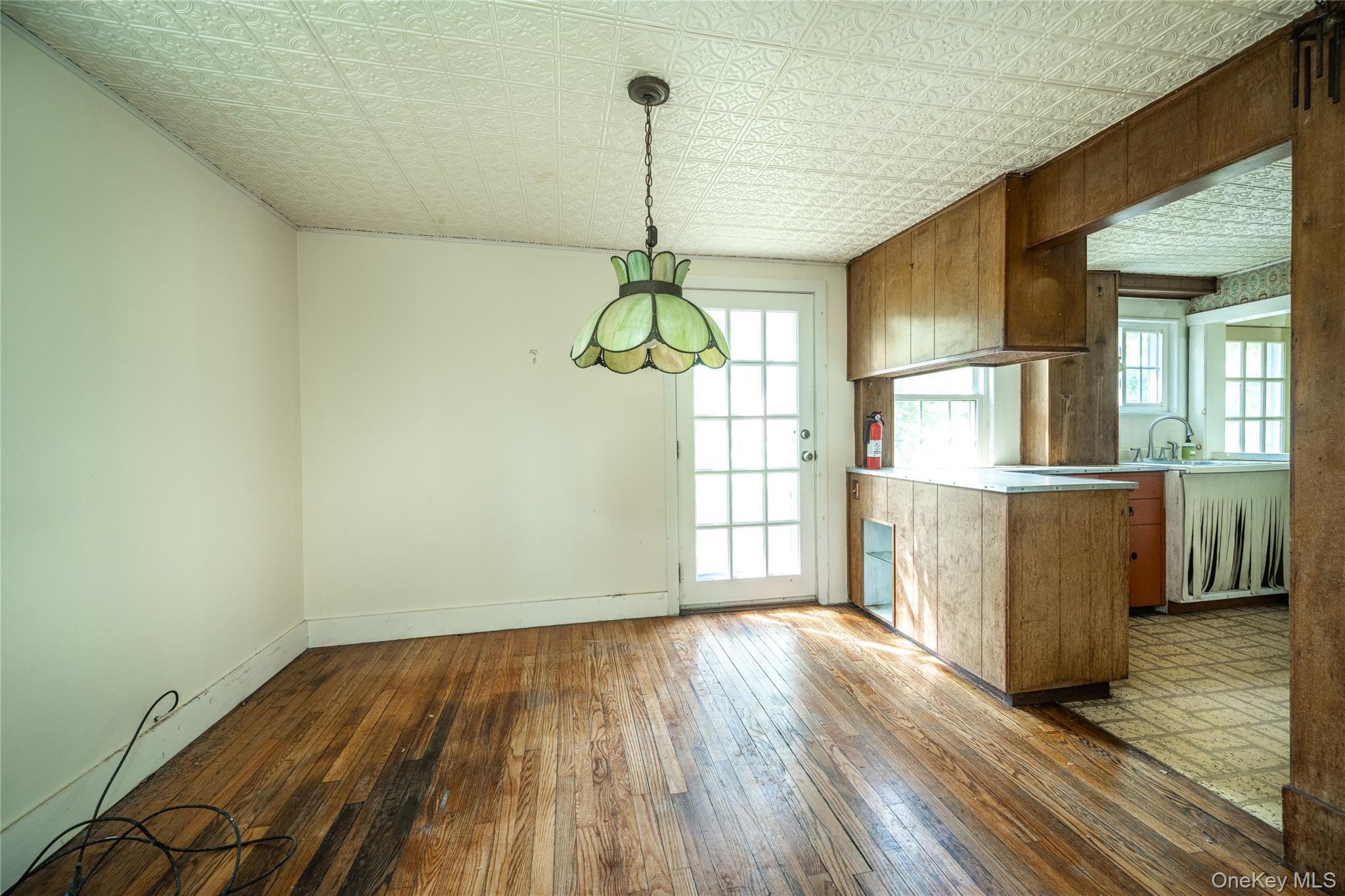 41 Campwoods Road Property Photo 17
