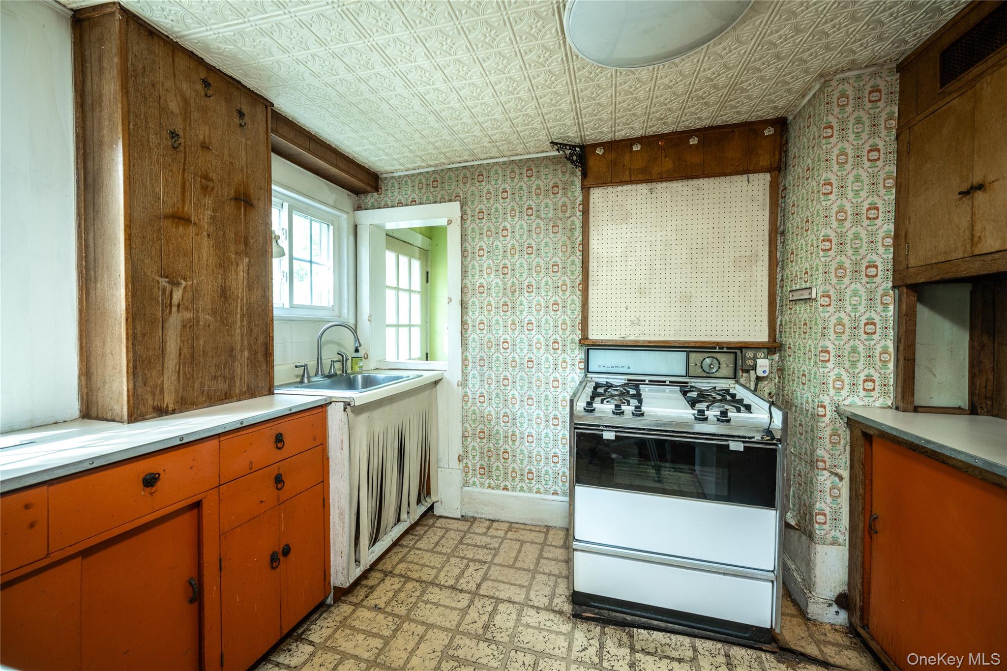 41 Campwoods Road Property Photo 19