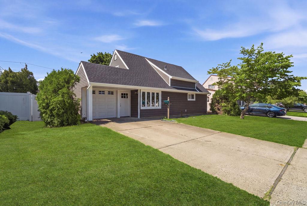 56 Summer Lane Property Photo 1