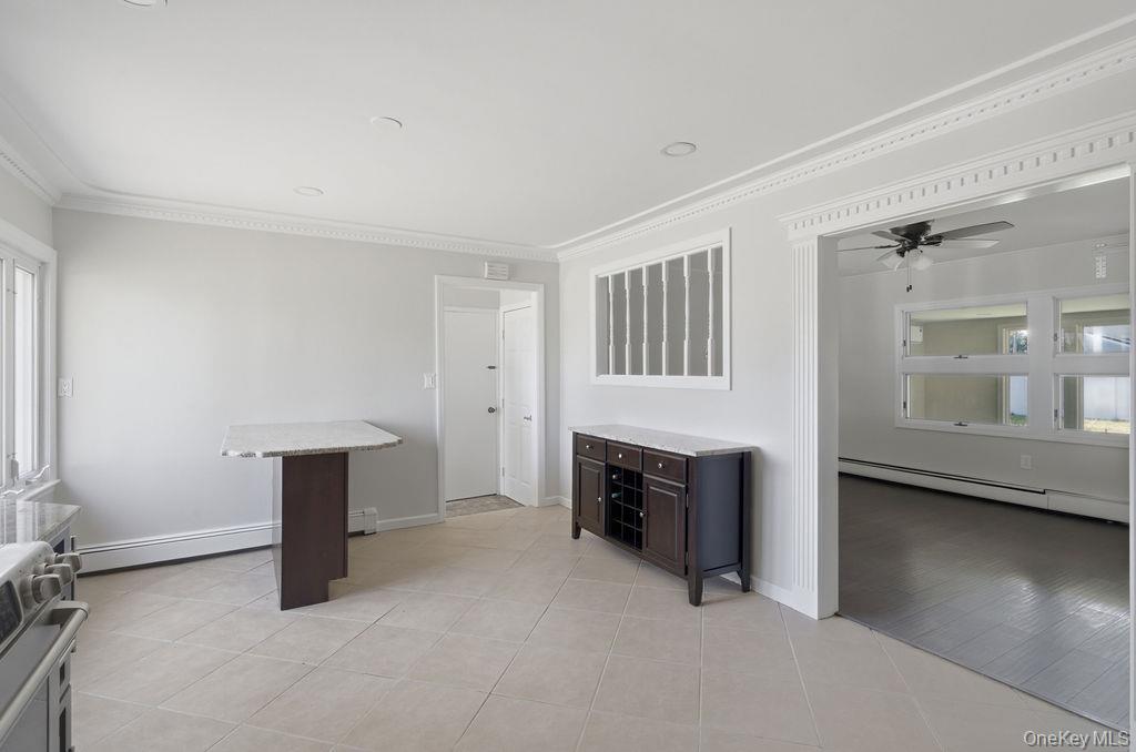 56 Summer Lane Property Photo 8