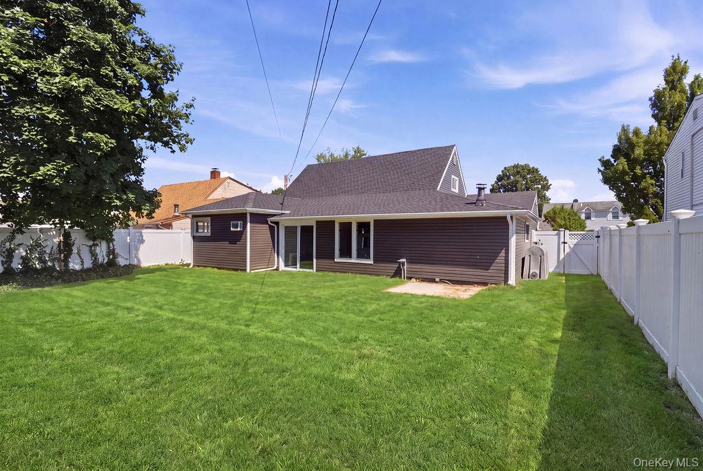 56 Summer Lane Property Photo 22