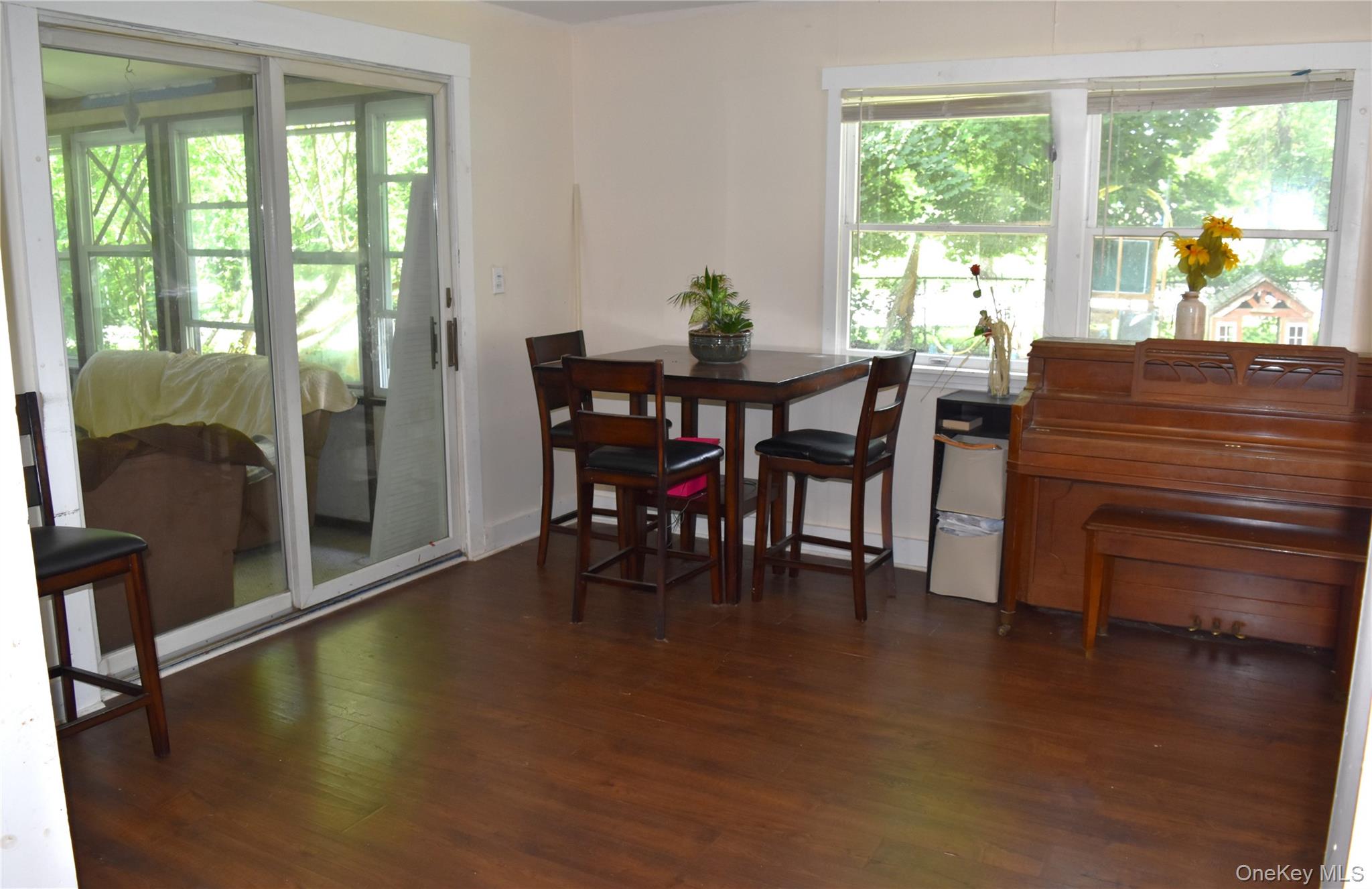 14 Perry Road Property Photo 9