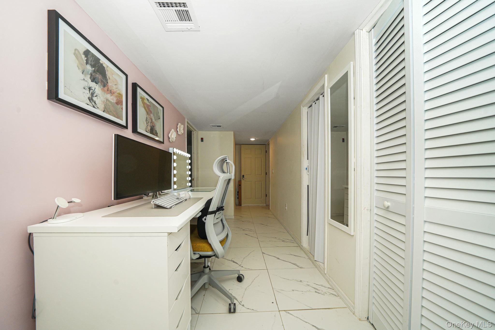 253-07 Memphis Avenue Property Photo 24
