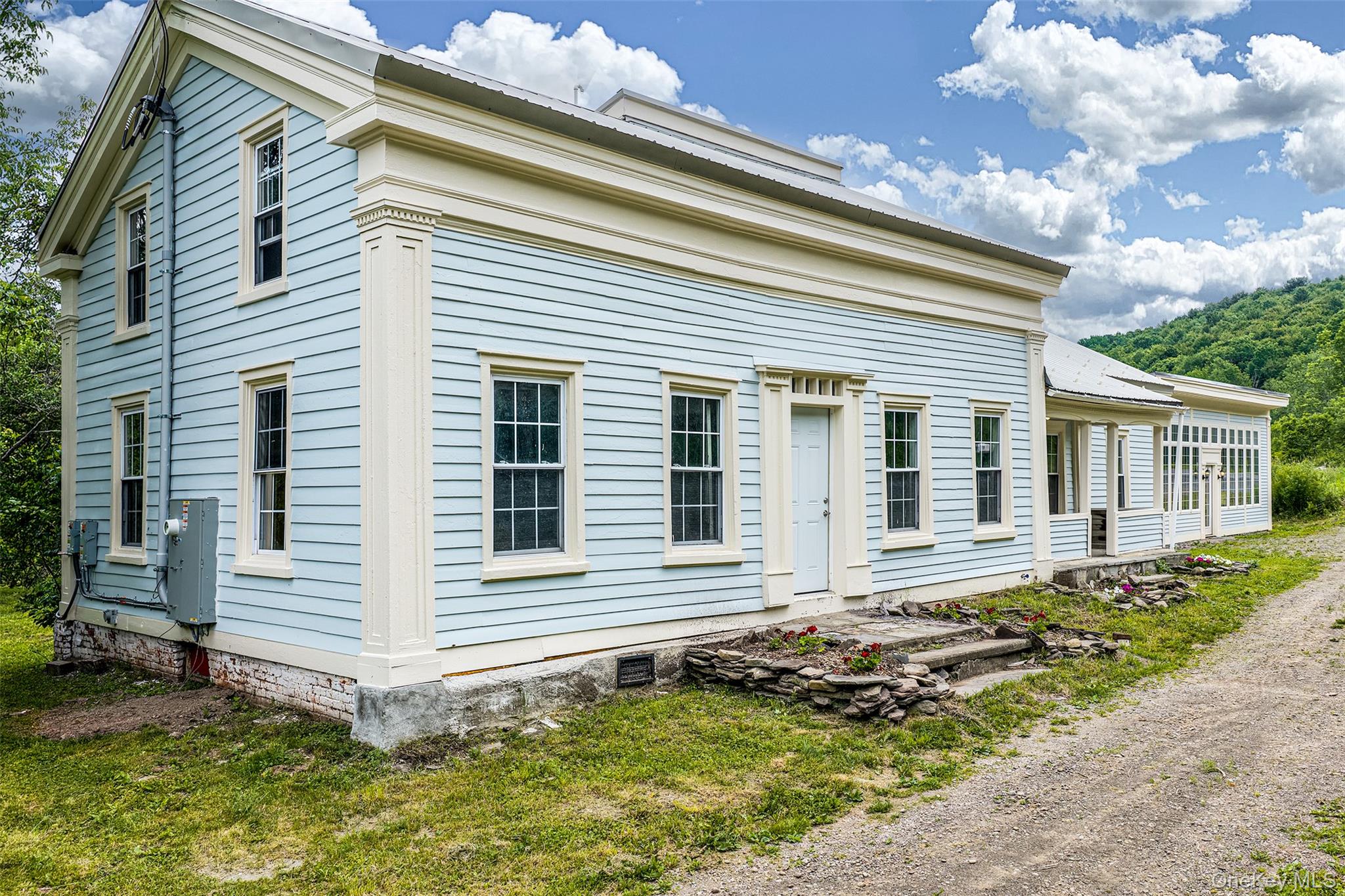 7881 County Highway 14 Property Photo 4