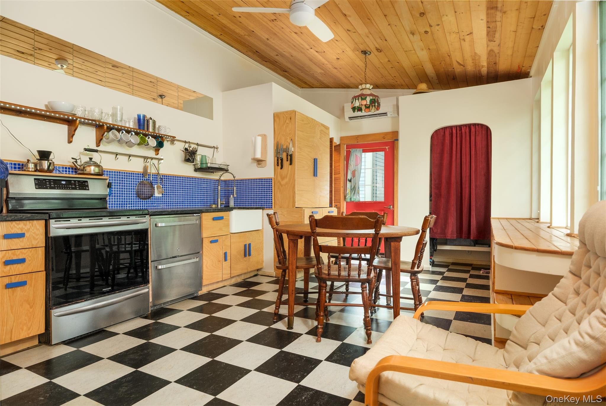 7881 County Highway 14 Property Photo 40