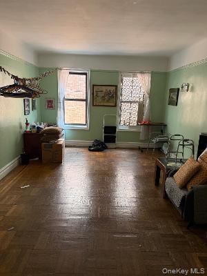 3396 Wayne Avenue D43 Property Photo 2