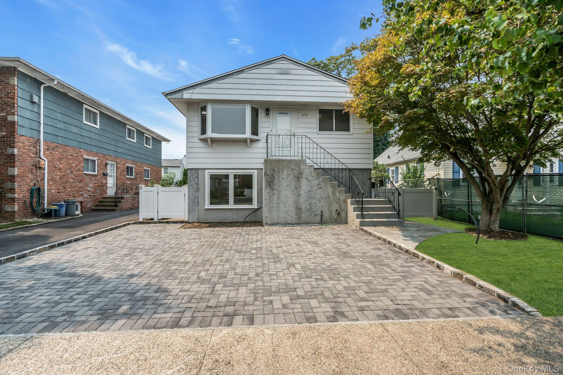 69 Edgewood Road B Property Photo 1