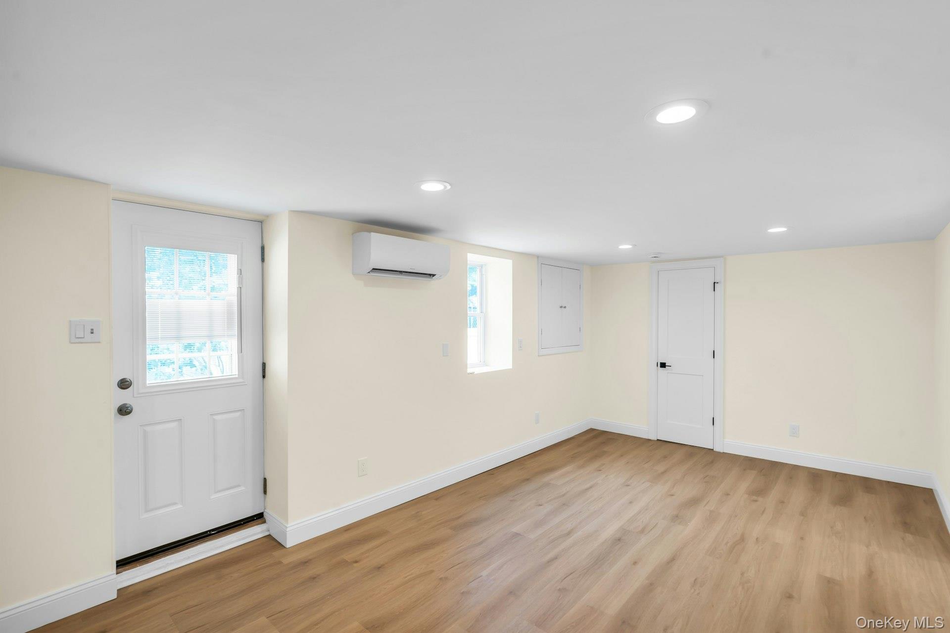 69 Edgewood Road B Property Photo 4